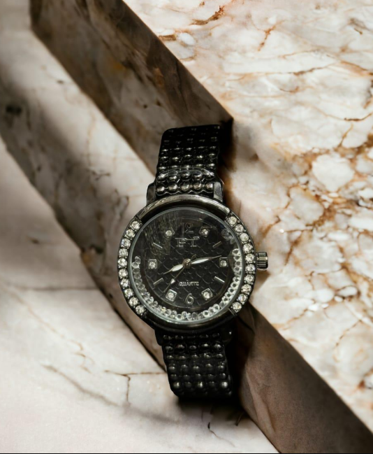 Stainless Steel Chain Strap Quartz Watch Black