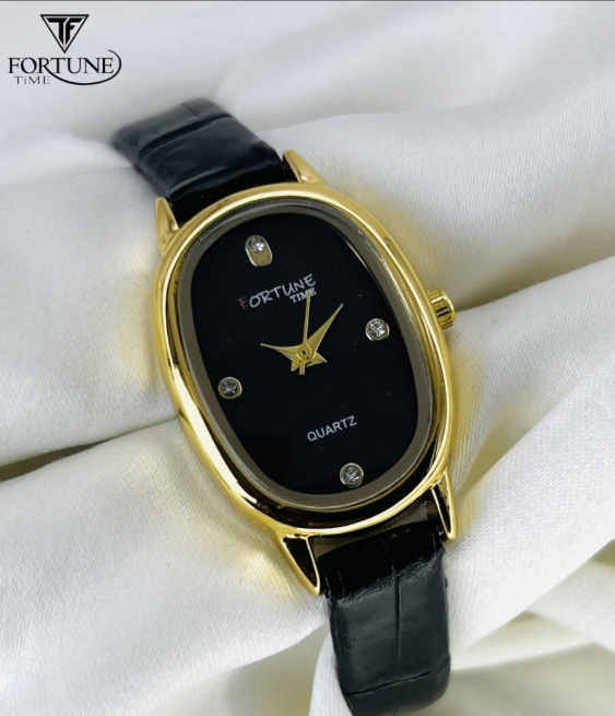 Women’s Leather Analogue Watch