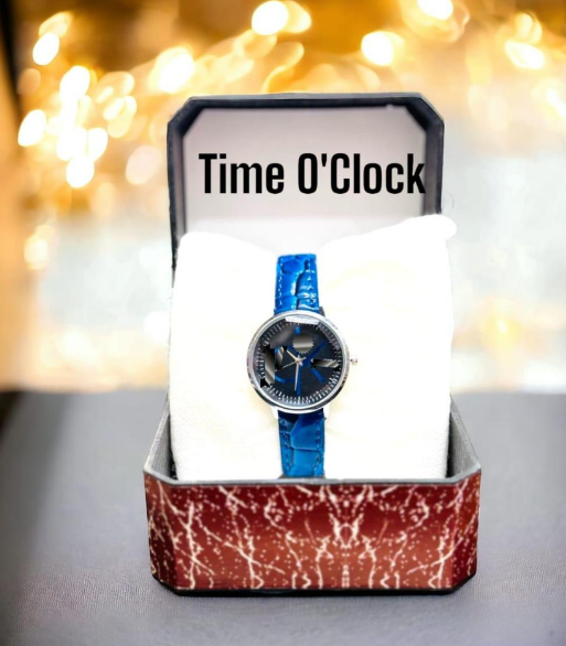 Women's Textured Leather Strap Quartz Watch Blue