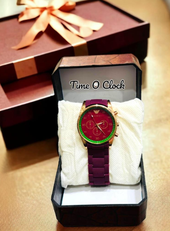 Men's Rubber Chain Strap Analogue Watch Maroon