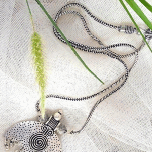 Silver Plated Locket for Women with Elegant Simple Design Silver