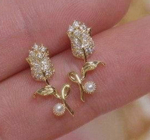 Golden Plated Rose Shaped Tops for Women with Elegant Style Golden