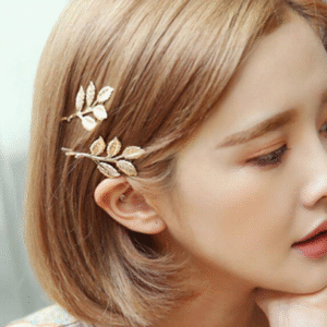 Golden Plated Alloy Pin Set for Women in Western and Korean Style Golden