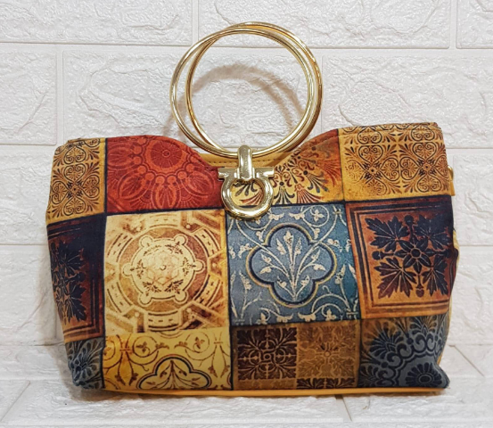 Zul Printed Crossbody Bag for Women with Long Strap and 3 Pockets Multicolor