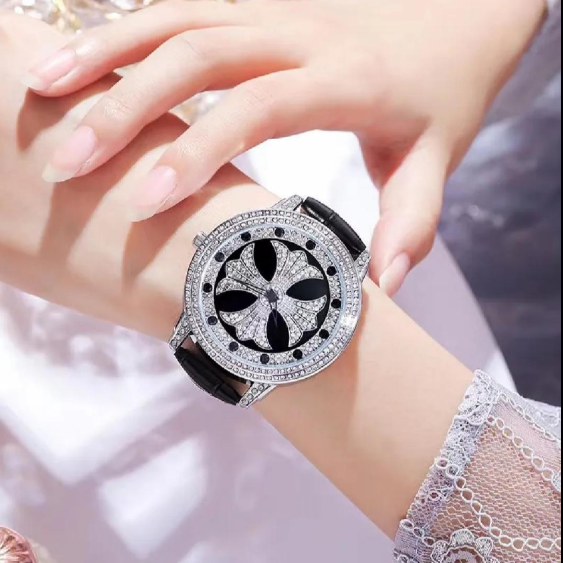 Women's Stainless Steel Bracelet Watch