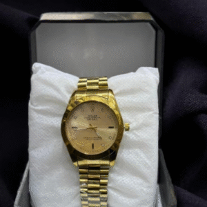 Men's Stainless Steel Chain Strap Round Analogue Watch Golden