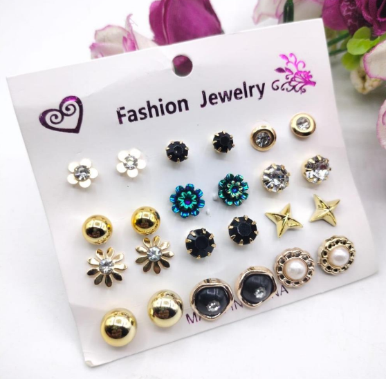 Alloy Ear Studs for Women with Artificial Green Stones Green