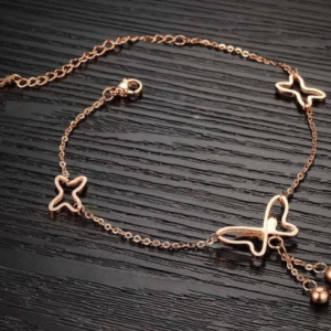 Alloy Bracelet in Korean Jewelry Style Adjustable Free Size for Women Golden