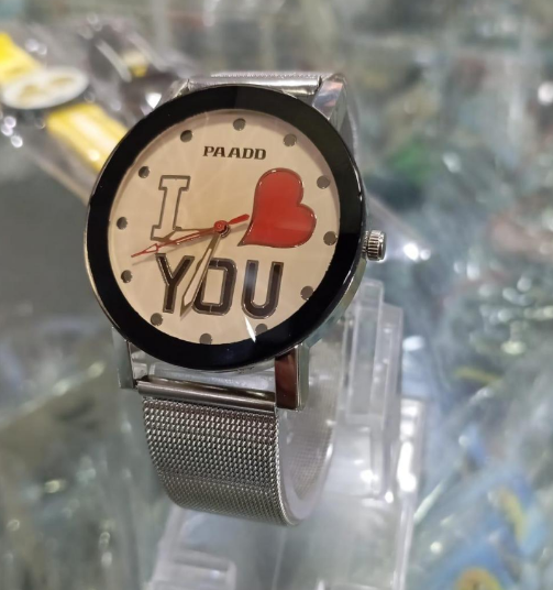 Unisex Stainless Steel Plain Strap Analogue Watch Red