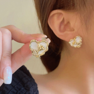 Gold Plated Studs for Women with Heart Design and Artificial Stones Golden
