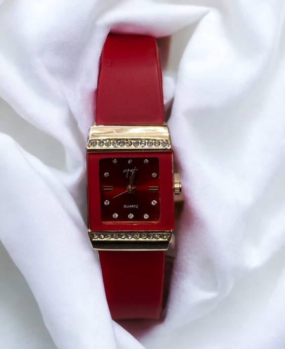 Women's Rubber Plain Strap Analogue Watch Red